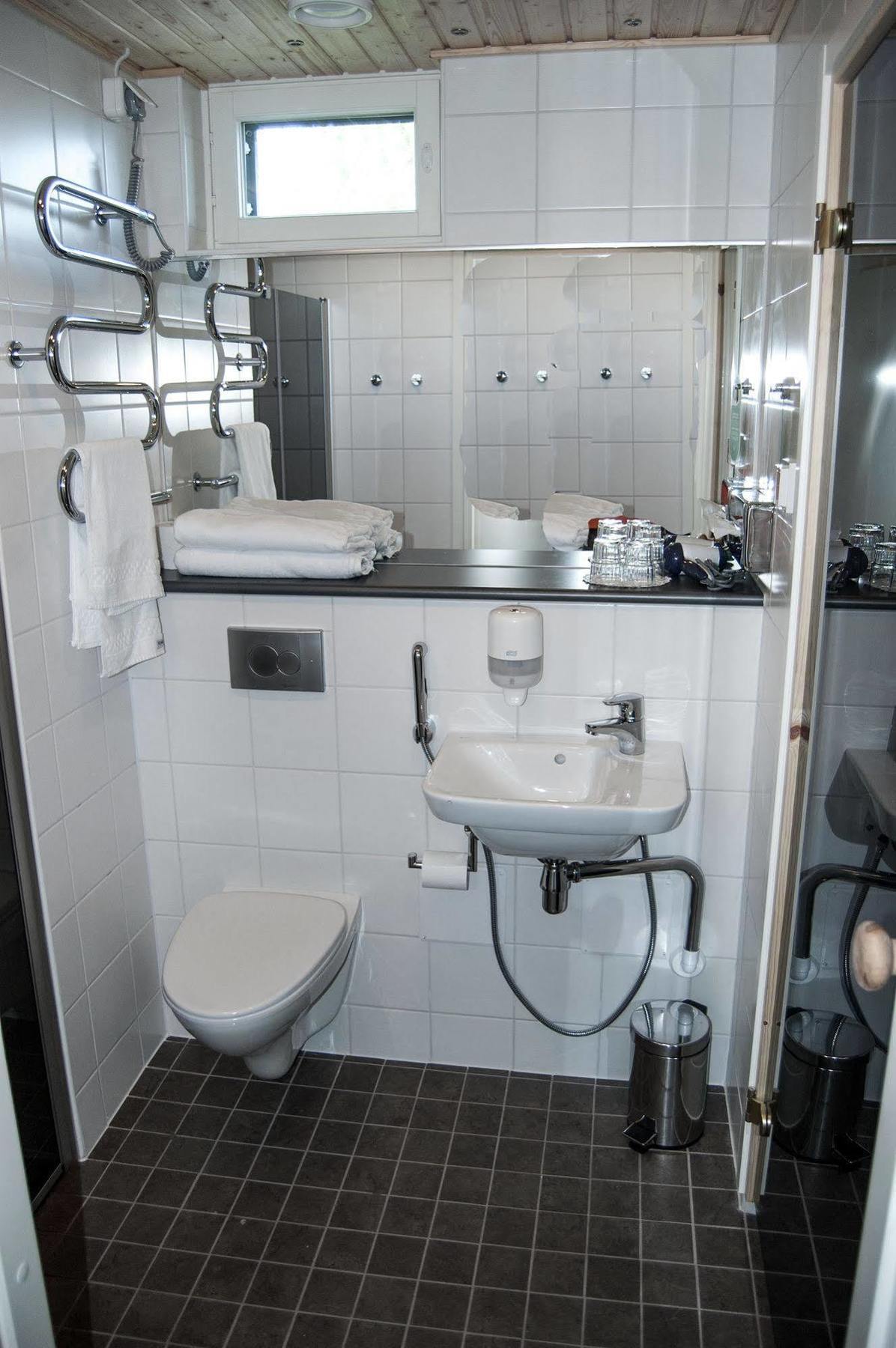 קופיו Hotel Jahtihovi מראה חיצוני תמונה