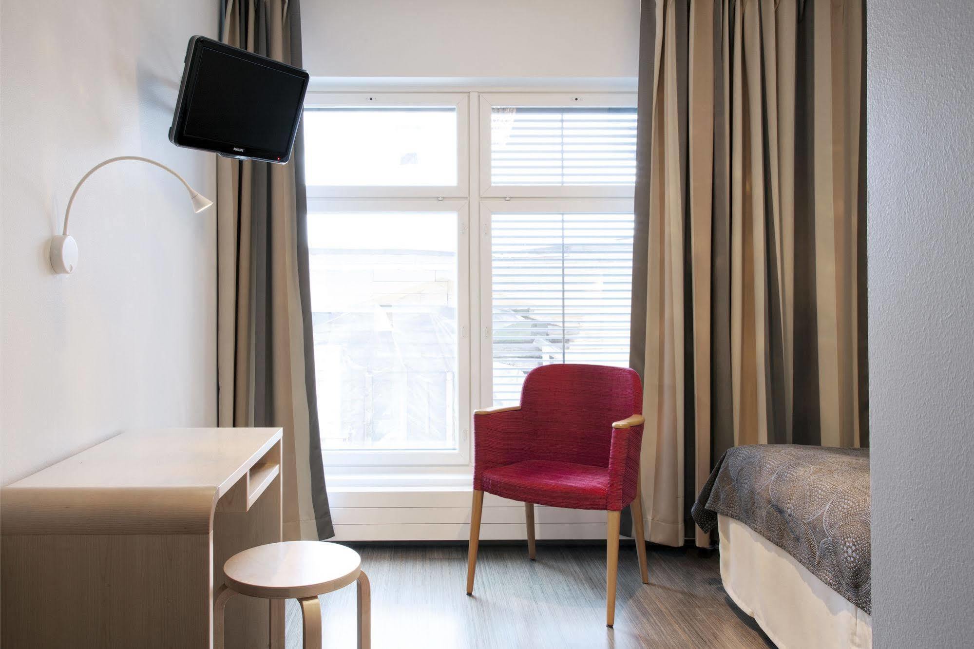 קופיו Hotel Jahtihovi מראה חיצוני תמונה