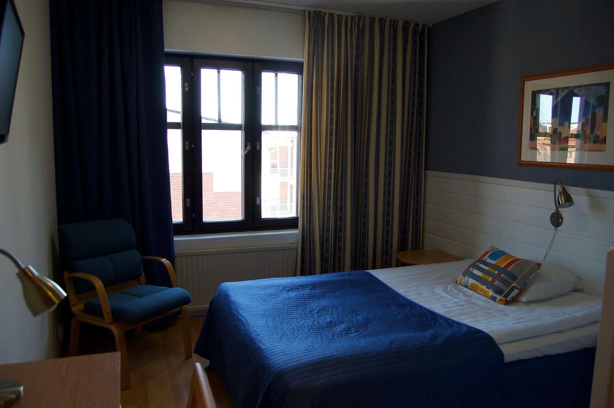 קופיו Hotel Jahtihovi מראה חיצוני תמונה