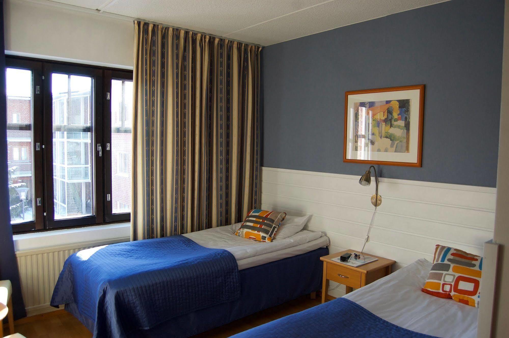 קופיו Hotel Jahtihovi מראה חיצוני תמונה