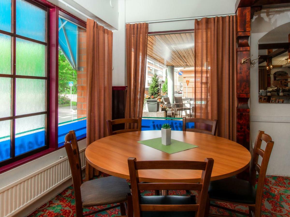 קופיו Hotel Jahtihovi מראה חיצוני תמונה