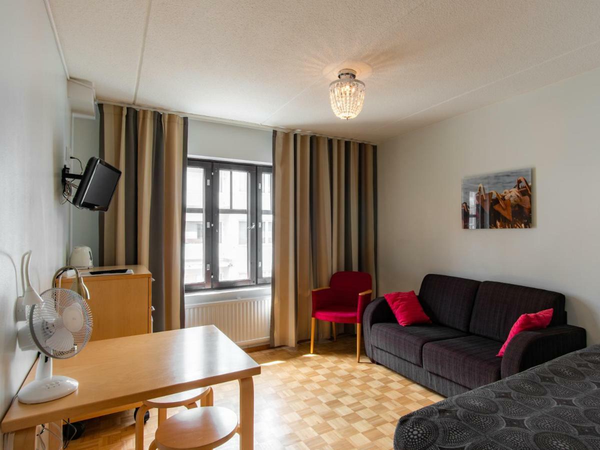 קופיו Hotel Jahtihovi מראה חיצוני תמונה