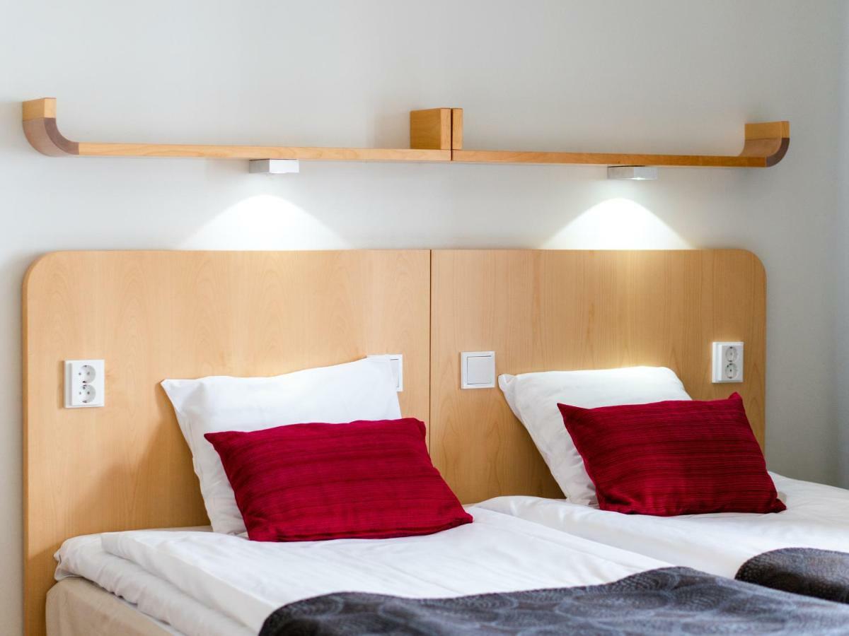 קופיו Hotel Jahtihovi מראה חיצוני תמונה